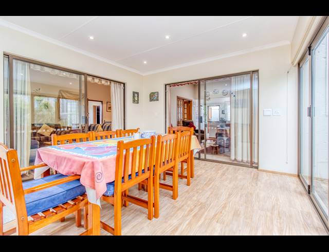3 BEDROOM FREESTANDING FOR SALE IN KELLAND